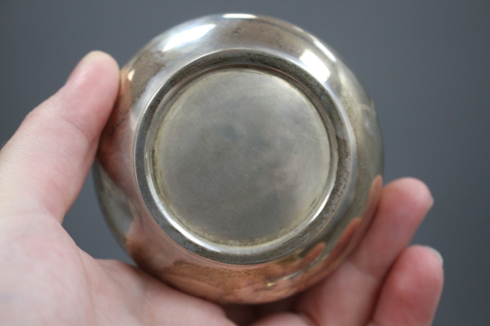 A 1970s silver cream jug by Brian Leslie Fuller, London, 1977, height 92mm, 5.5 oz.
